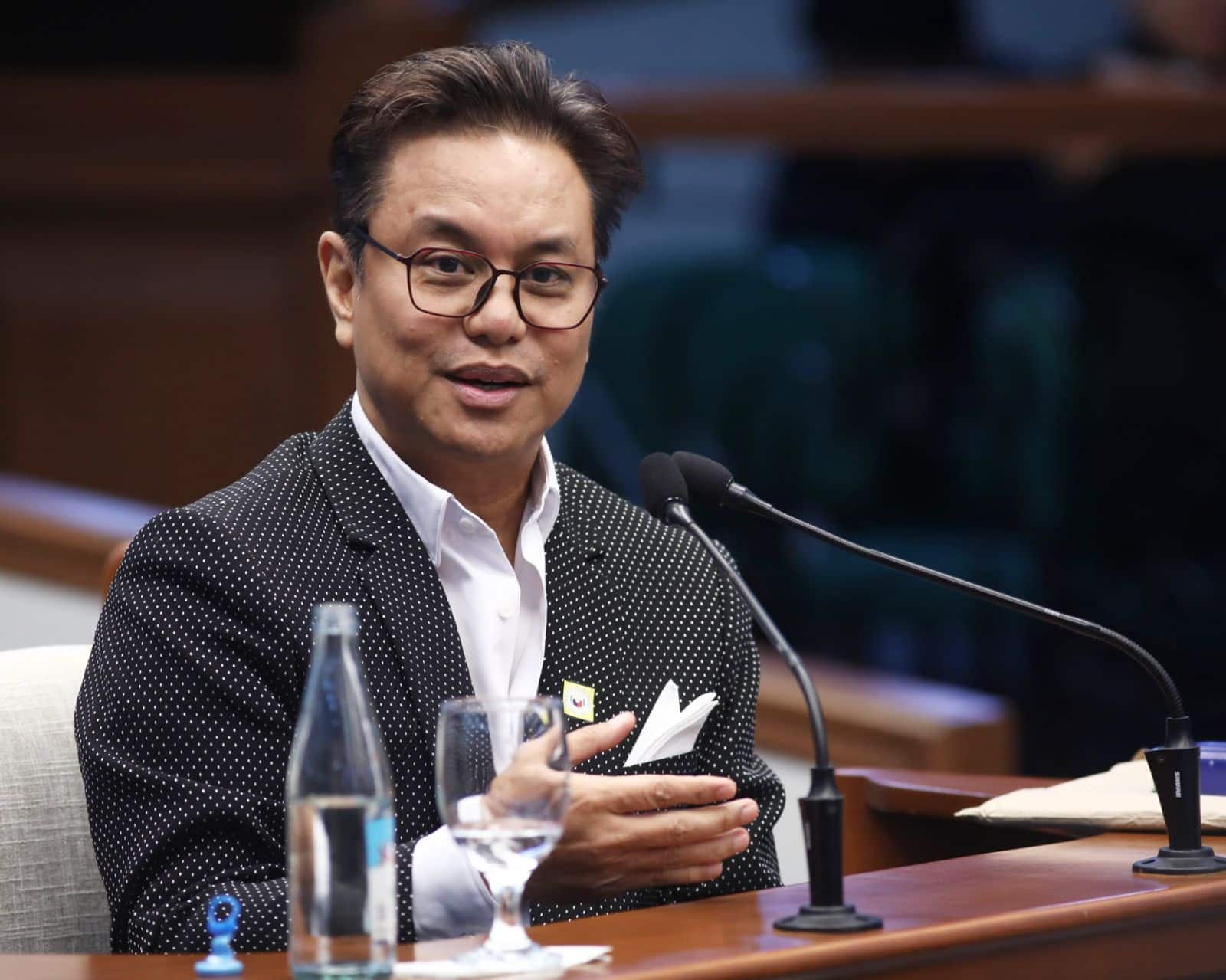 Witness likens manager’s check to ‘tinikling’ to hide funds from year ...