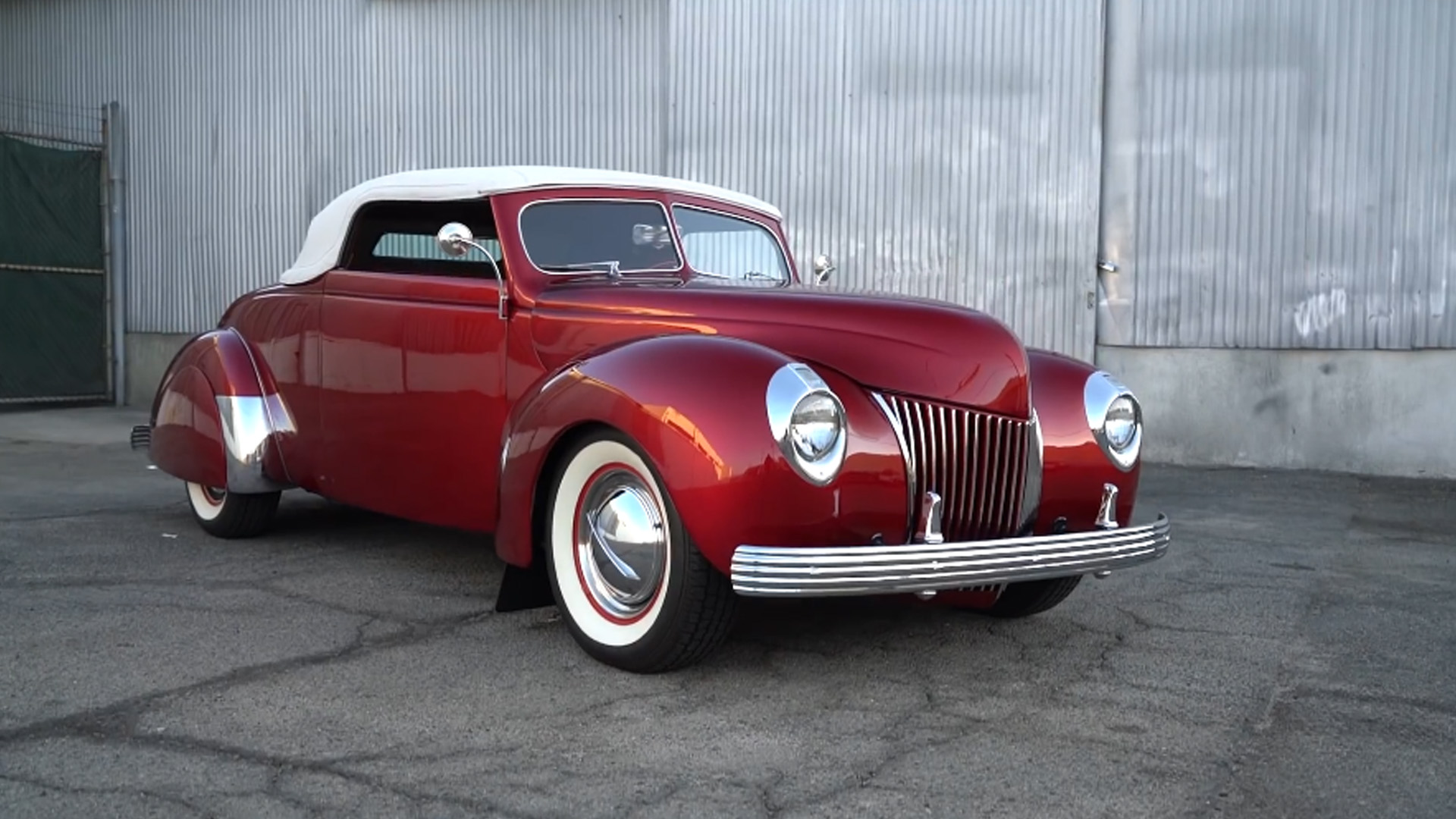 Historic Ford custom takes us back to hot rodding