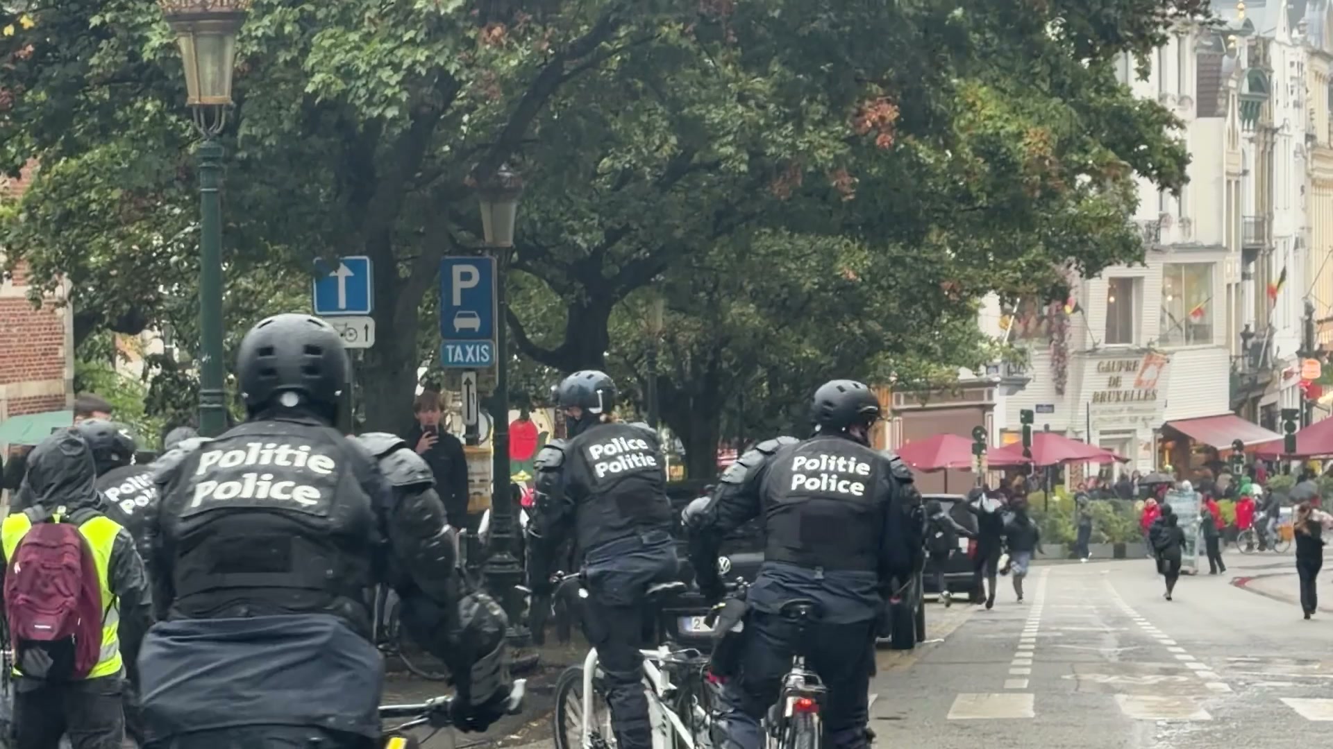 Manifestation nationale du 9 octobre : Les premiers manifestants et de ...