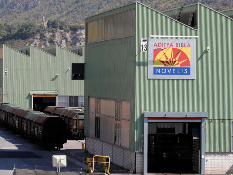 Aditya Birla arm seeks $1.5 billion in rupee loans to buy Shell arm ...