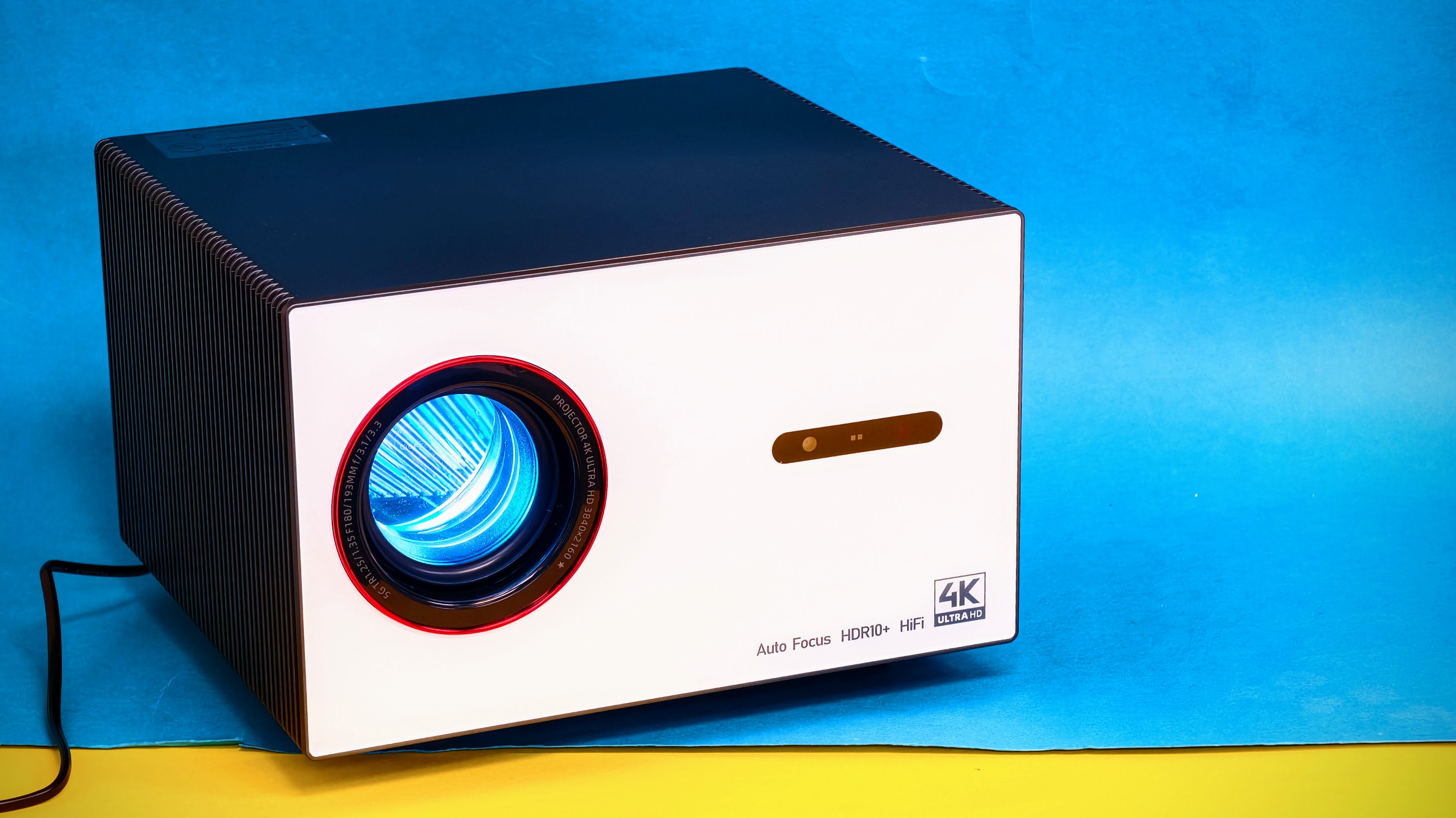 Preisrekord! Dieser 4K-Beamer kostet nur gut 420 Euro: Projestar Cine4K ...