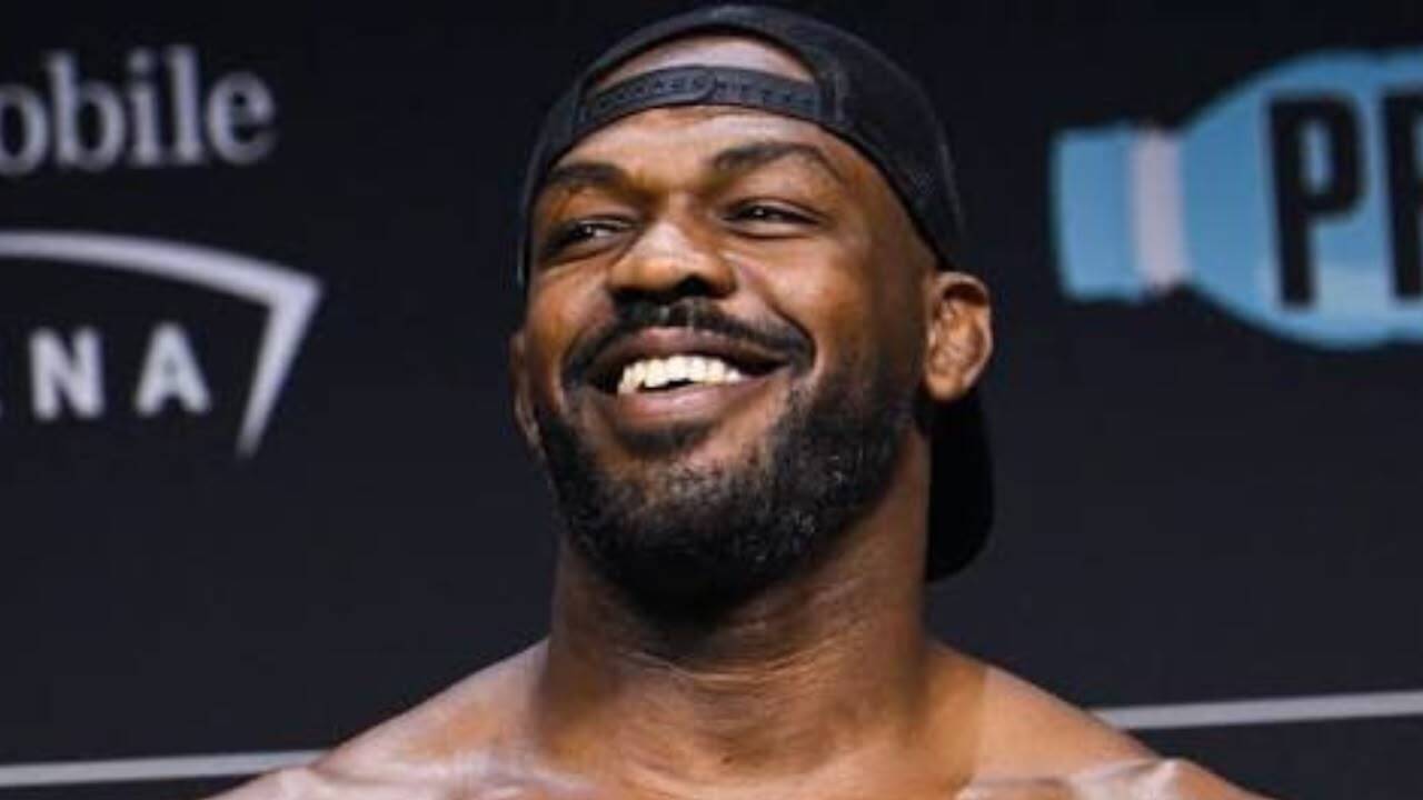 Jon Jones pizza challenge: ex-champ jokes he needs Daniel Cormier ...