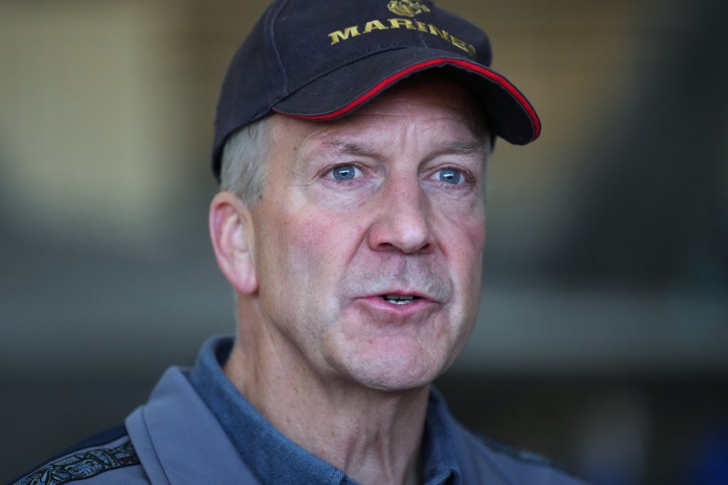 Trump rages over GOP three-way race in Alaska: 