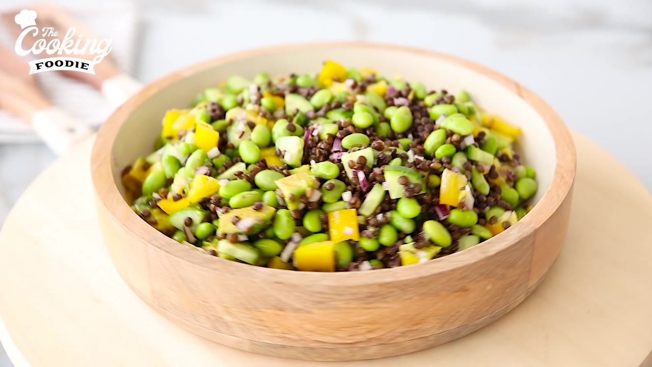 Forget sad desk salads - this protein-packed edamame version actually ...