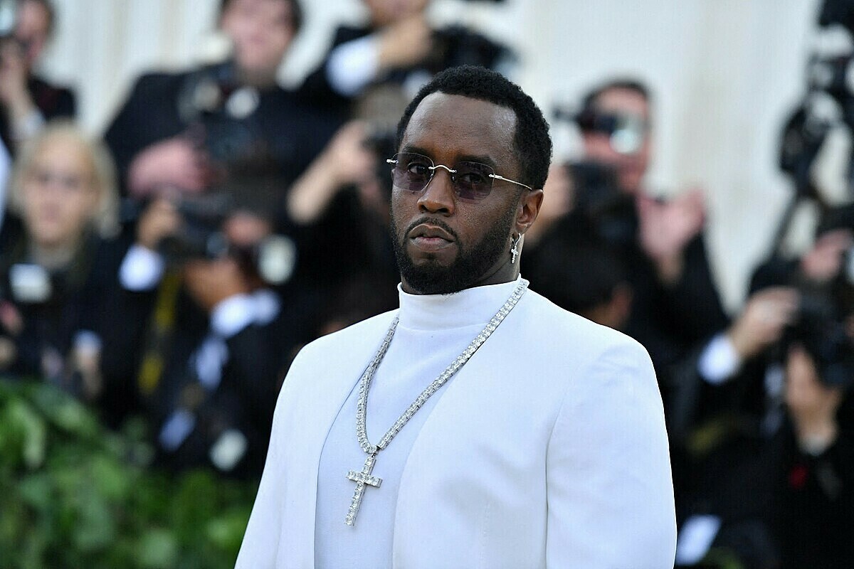 Trùm nhạc rap Diddy 'sống sung túc trong tù'
