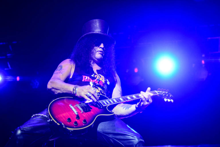 Sweet child o’ mine! Guns N’ Roses icon Slash heading to Yorkshire for ...
