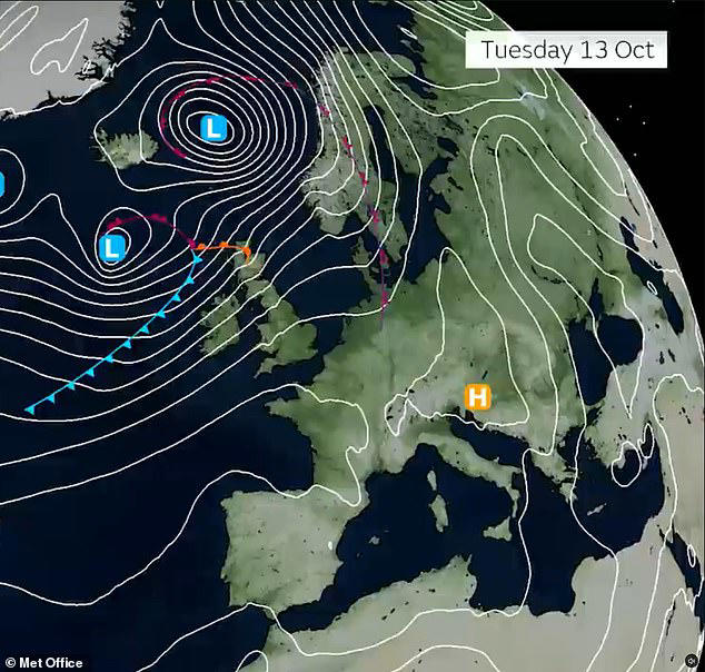 Hurricane Isaias's 105mph winds may bring stormy conditions to UK next ...
