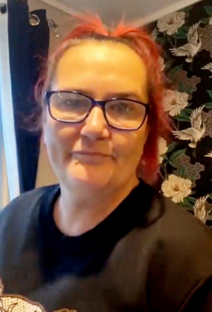 Scamming mum jailed after making £500k selling fake designer clothes on ...