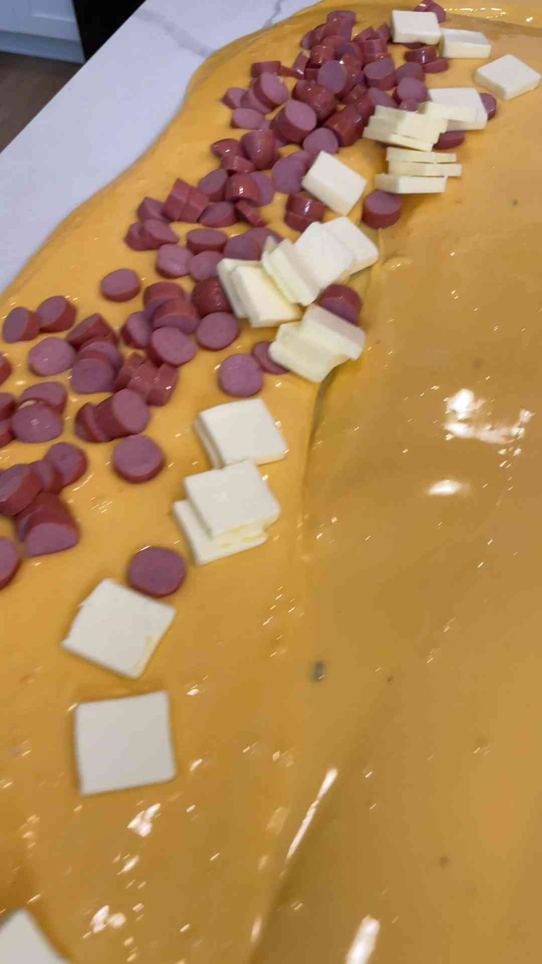 Easy mac and cheese counter setup for a cozy meal