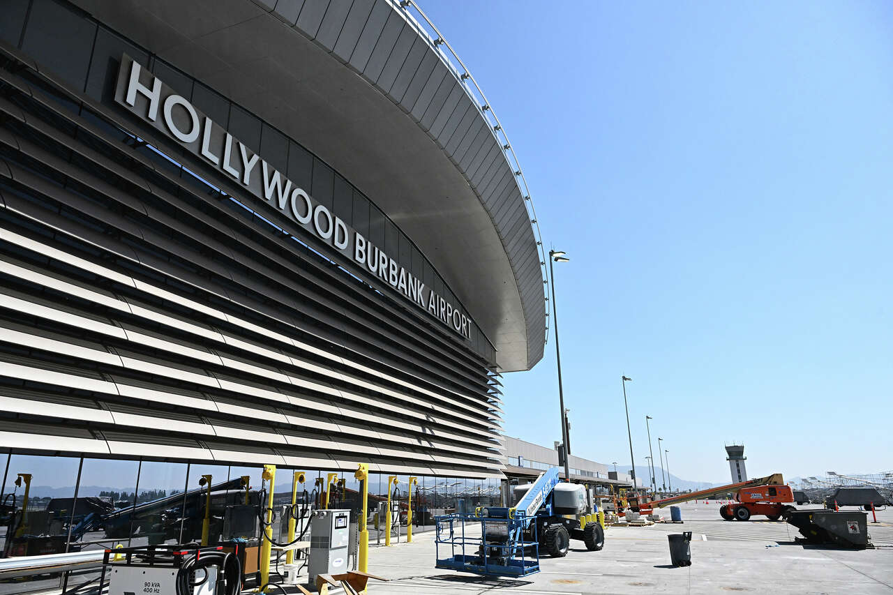 Inside Hollywood Burbank Airport's $1.3 billion terminal, 40 years in ...