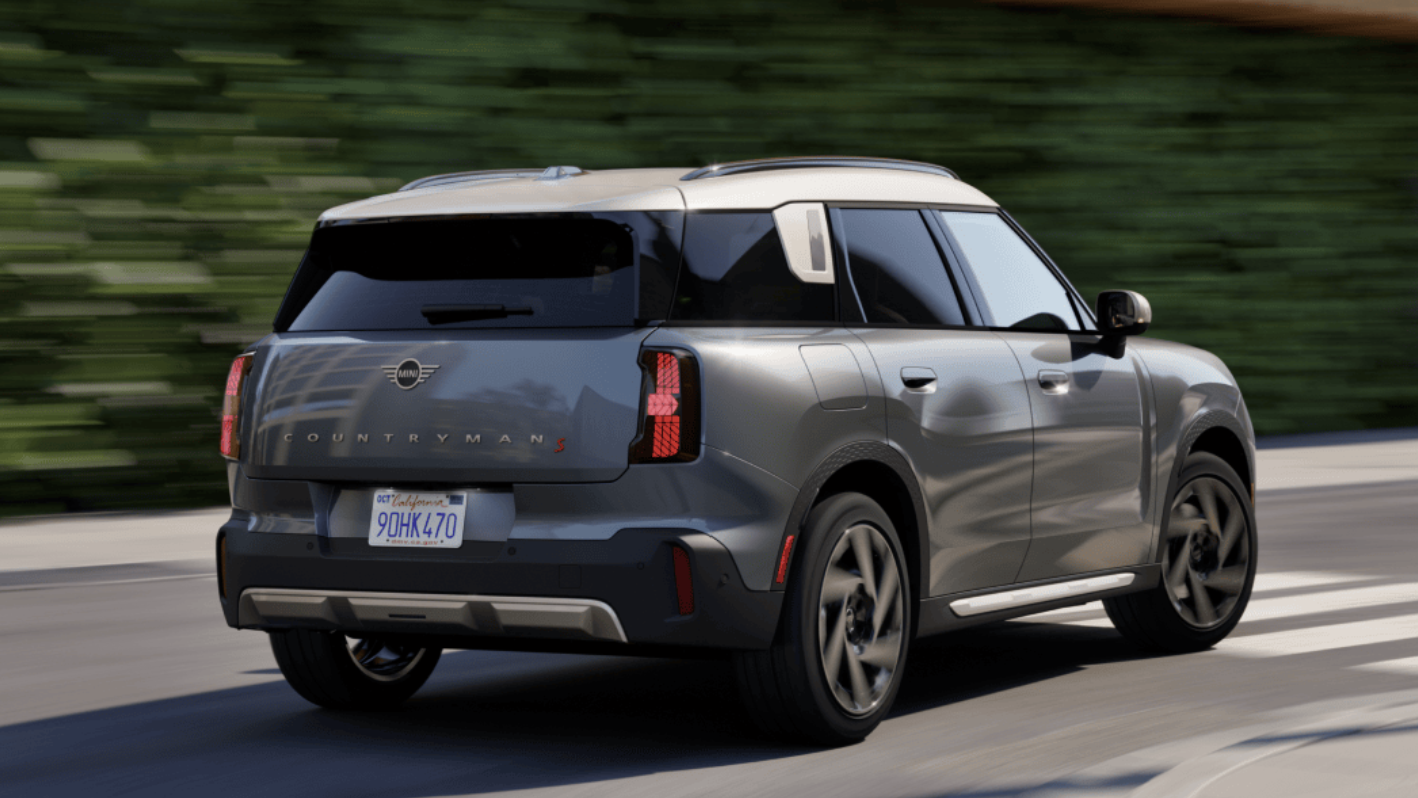 Mini’s wild new SUV gets off-road muscle—with AWD and a roof tent