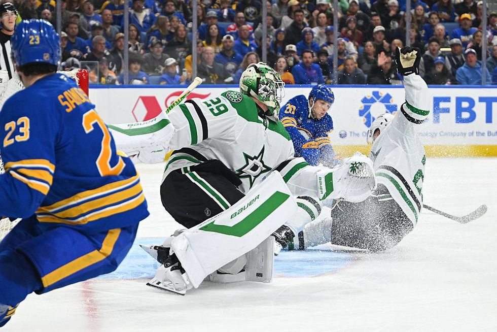 Sabres shut out by Dallas 4-0