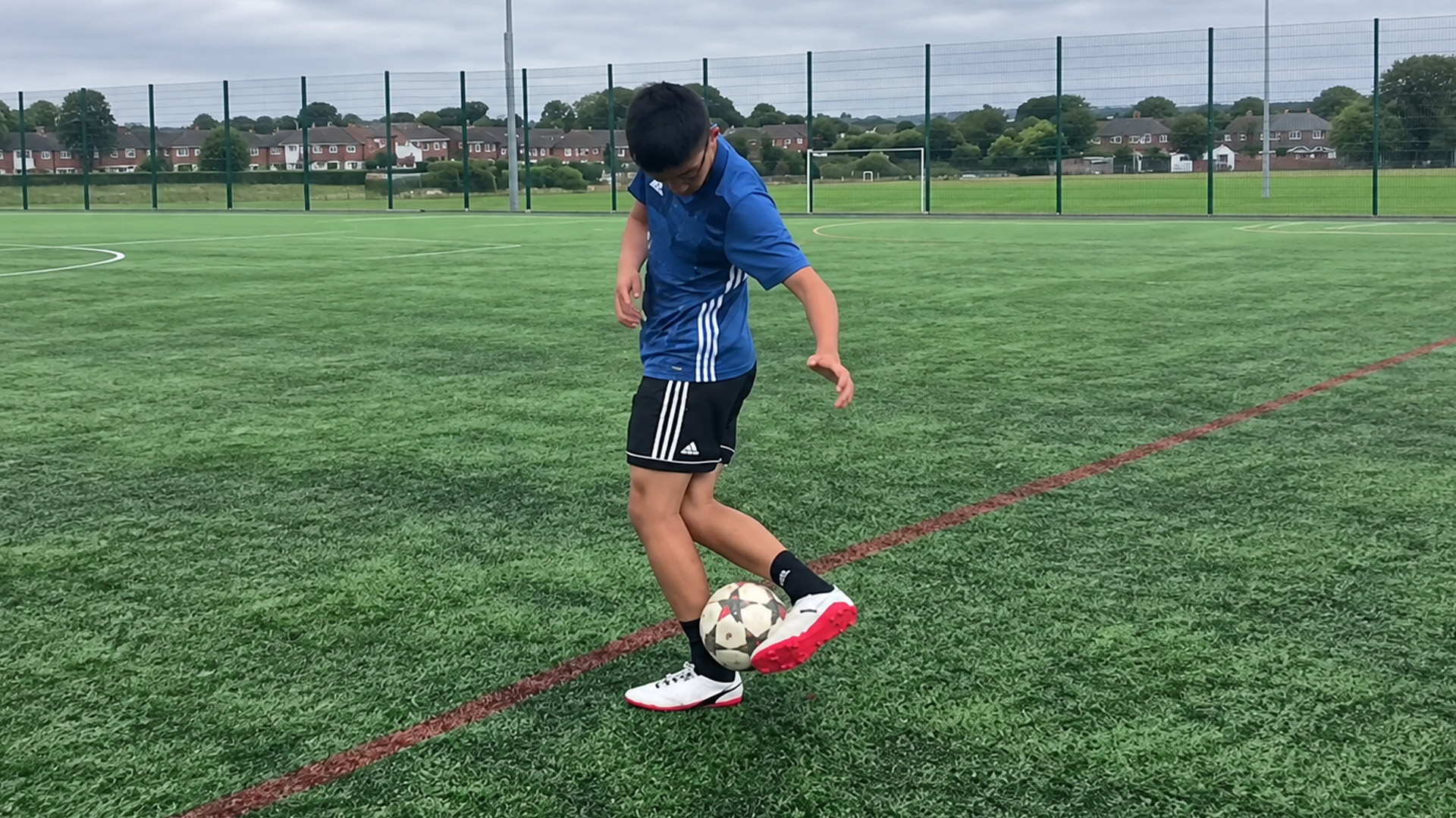 This guy makes difficult freestyle skills look effortless