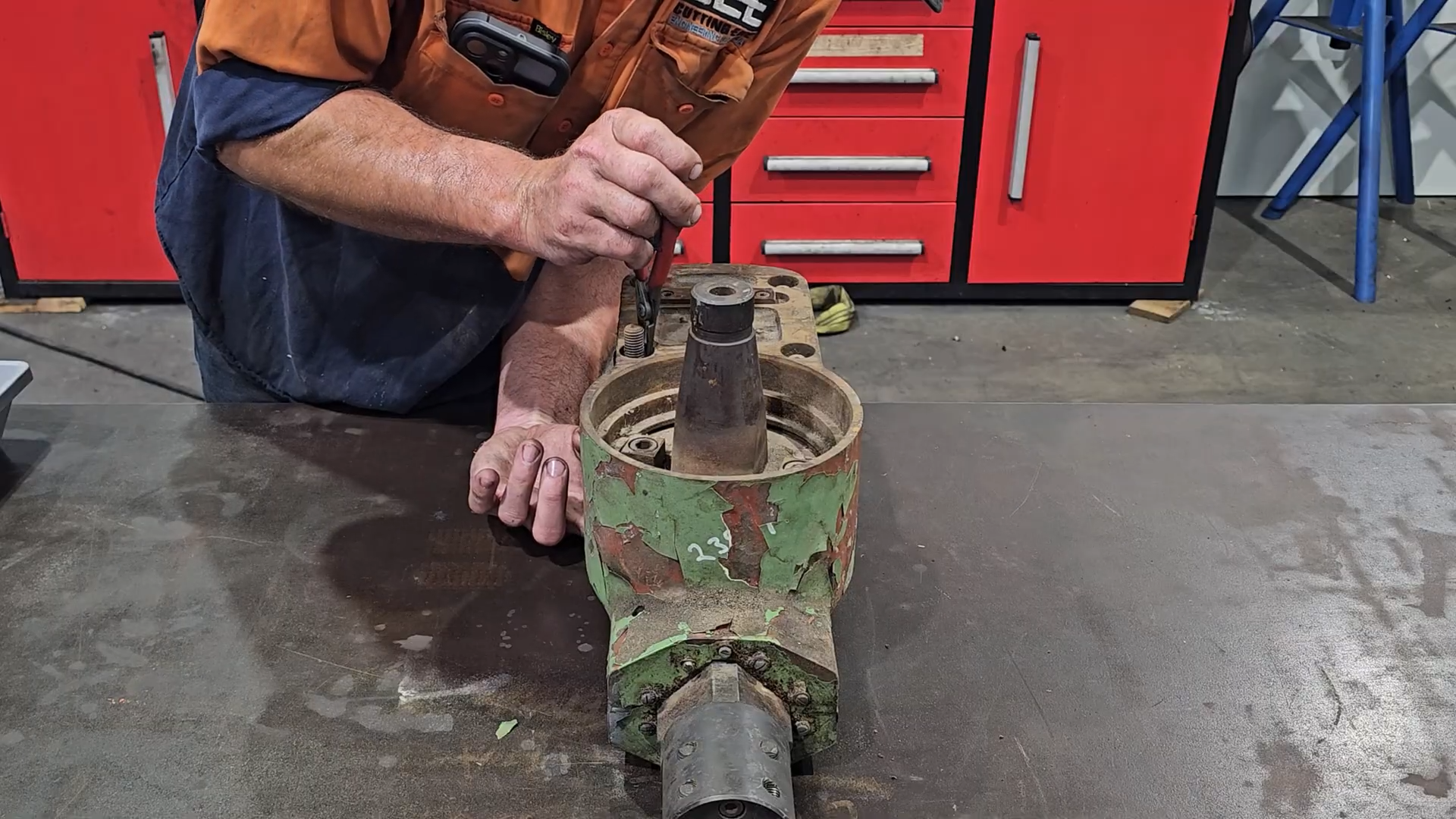 Repairing a vintage Huron cast iron attachment