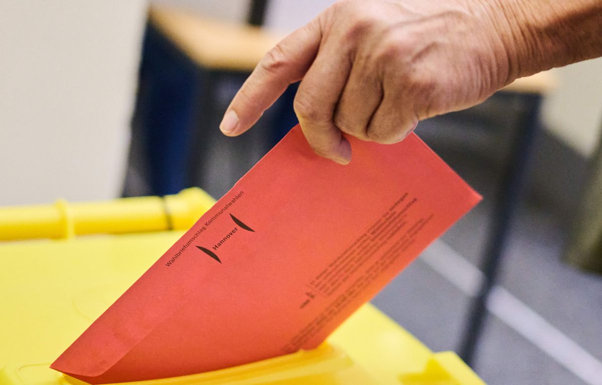 Pérou : un candidat nommé Hitler Mussolini remporte une élection (pour ...
