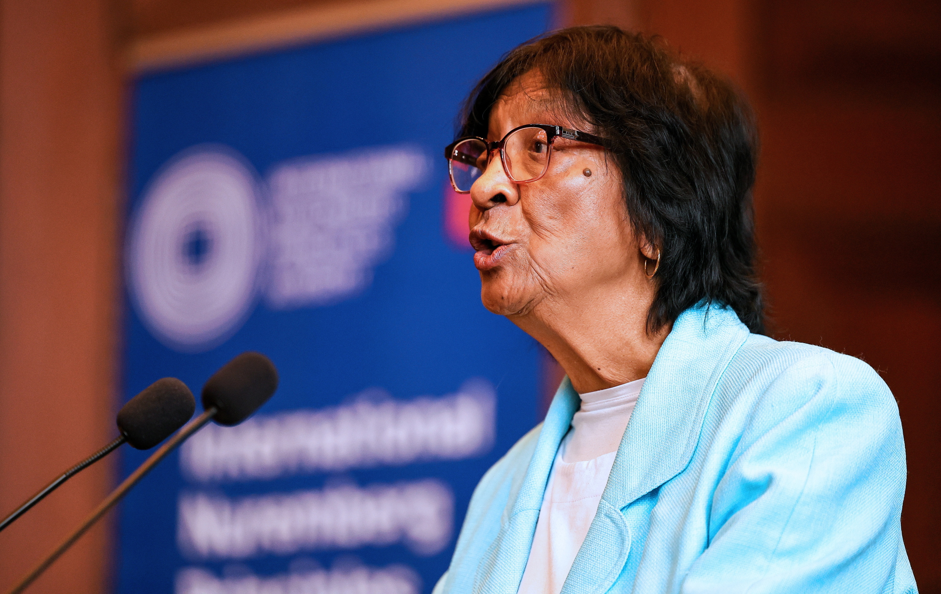 Italian opposition hail Nobel Peace Prize for Pillay