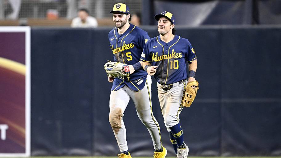 Brewers' Pat Murphy just showed why he's MLB's top manager in the NLDS