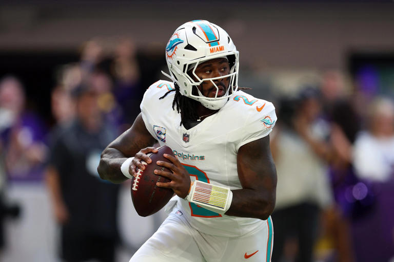 Miami Dolphins news: Bengals game preview, injury updates, Malik Willis ...