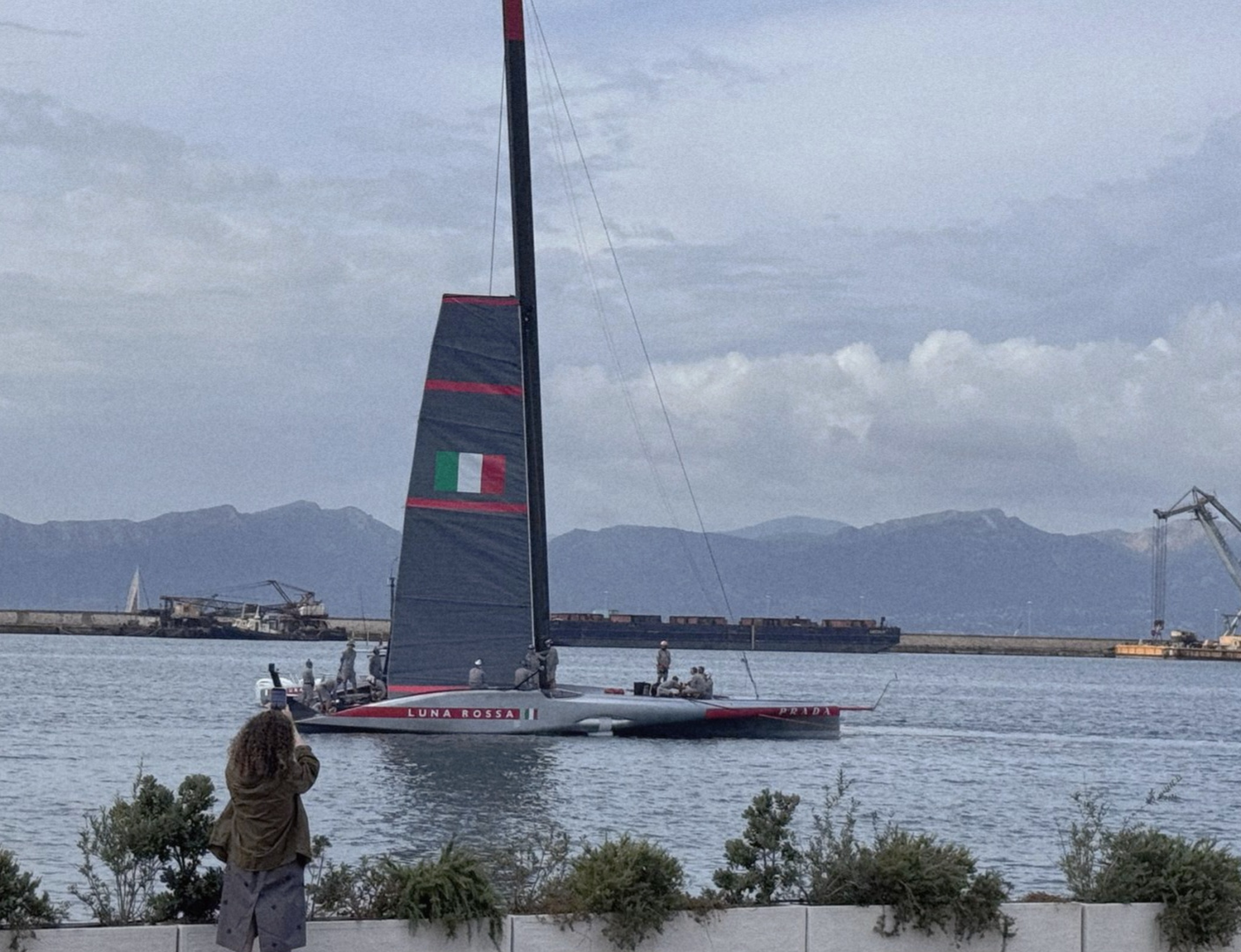 America's Cup: prime uscite a Cagliari per l'AC75 di Luna Rossa