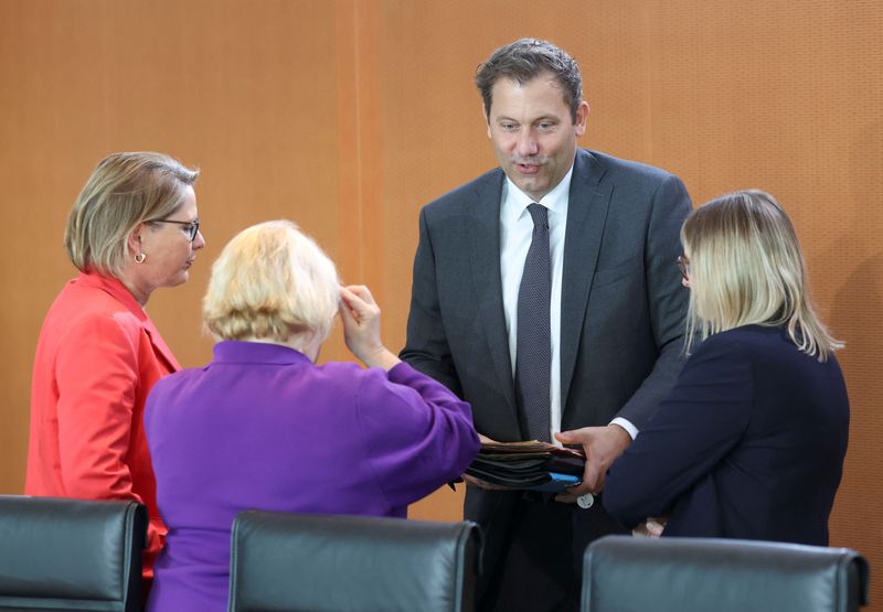 Germania vuole posto in organi direttivi BCE - Klingbeil