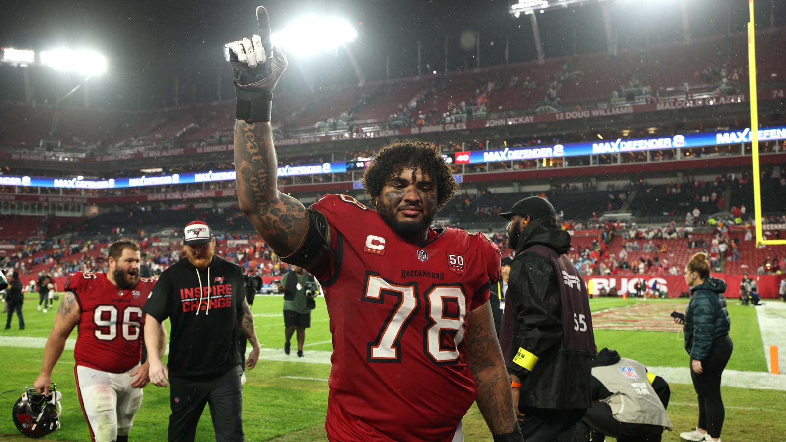 Buccaneers’ Tristan Wirfs injury update after Cowboys game is good news