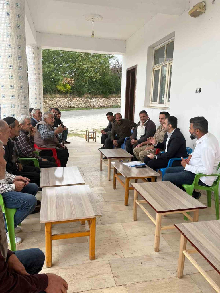 Dicle Kaymakamı Atış, öğrenci, öğretmen ve vatandaşlarla buluştu