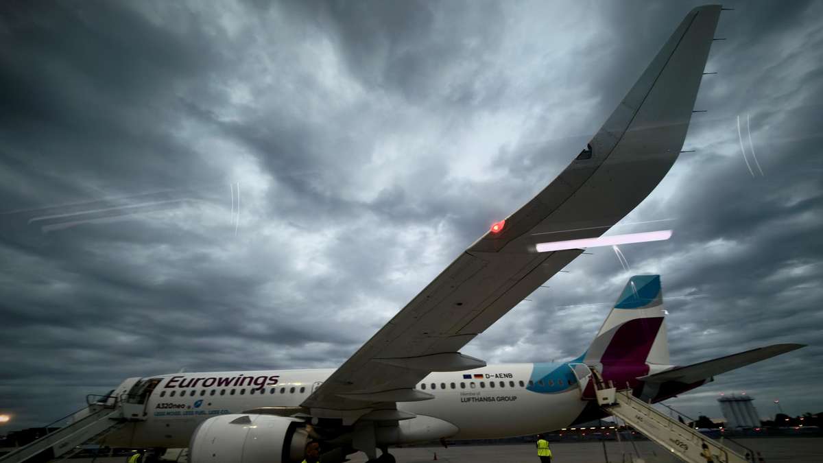 Flug nach Düsseldorf gestoppt: Eurowings-Flieger aus Israel muss schon ...