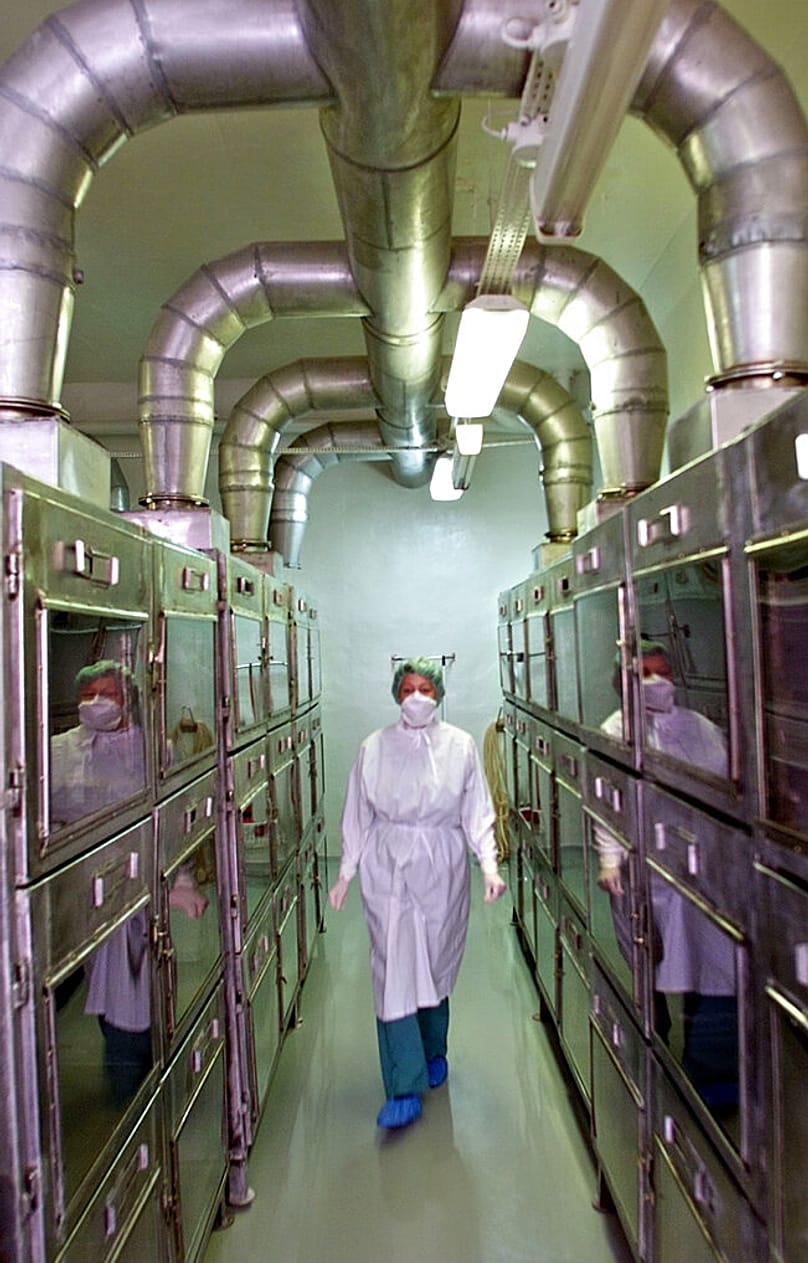 Death in Russian lab raises questions over plague pathogen bioweapon ...