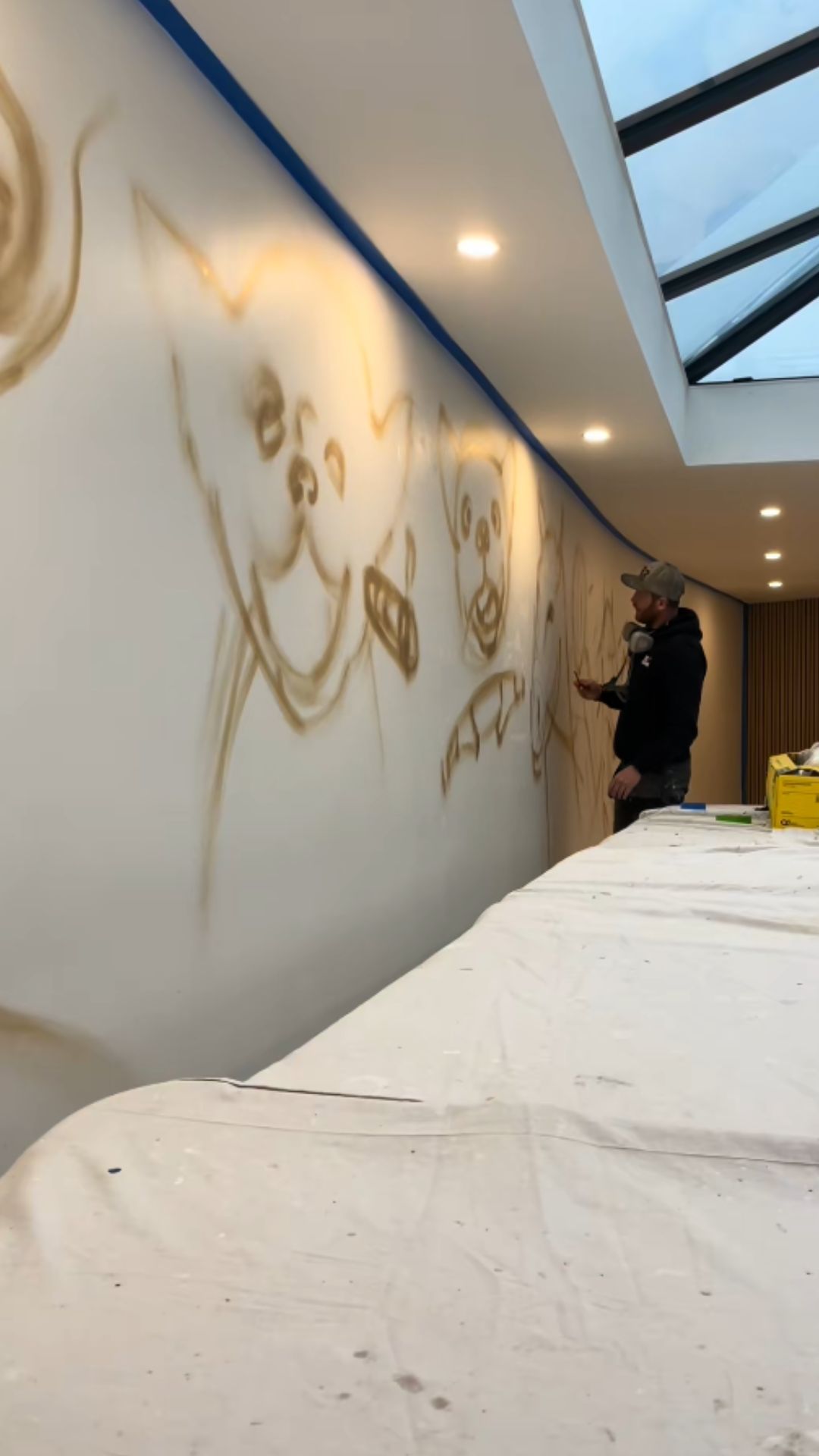 Creating a custom animal wall mural | From initial sketch to stunning ...