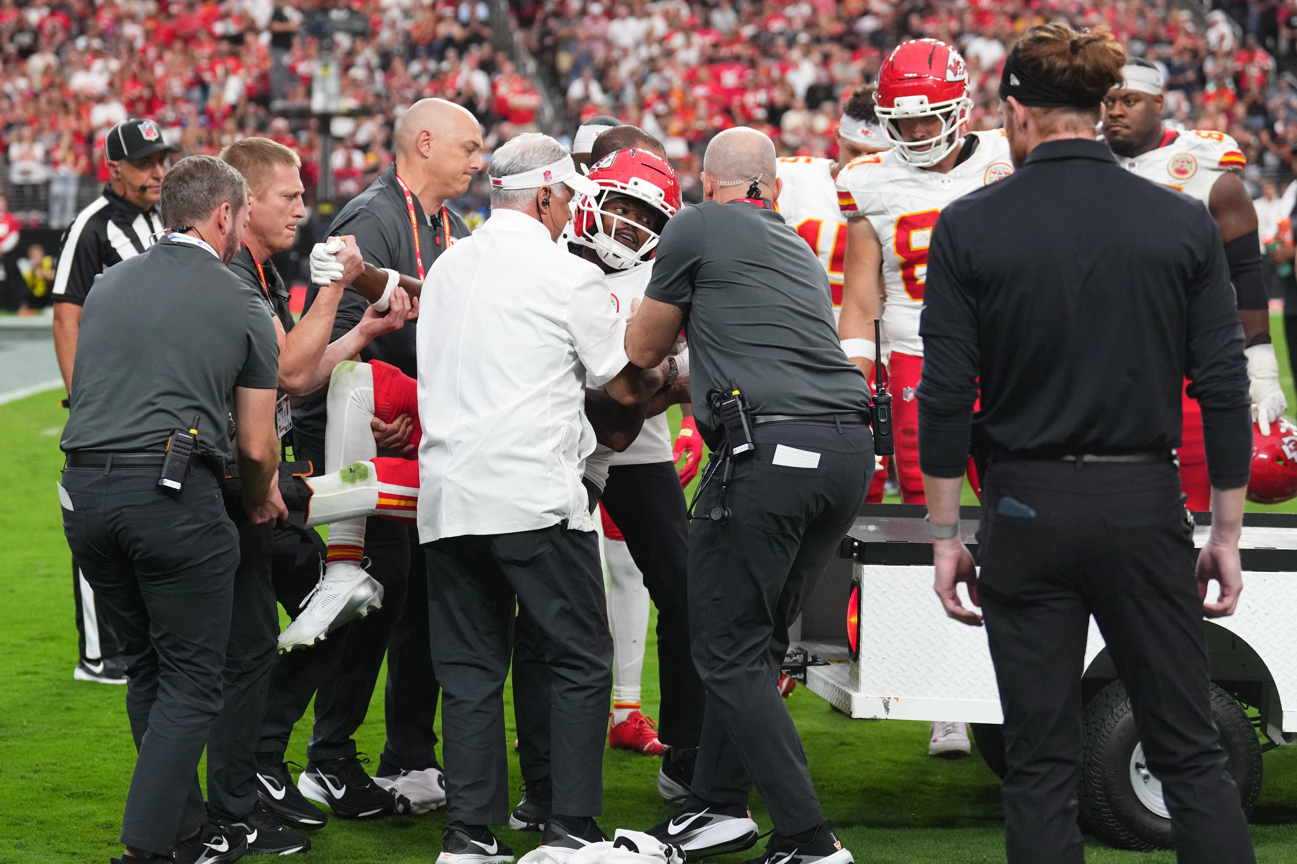 Chiefs TE Travis Kelce opens up about teammate's devastating injury