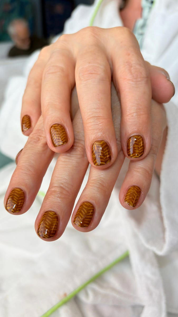 Olivia Colman's 'maple glass' manicure is the sheer nail trend to suit ...