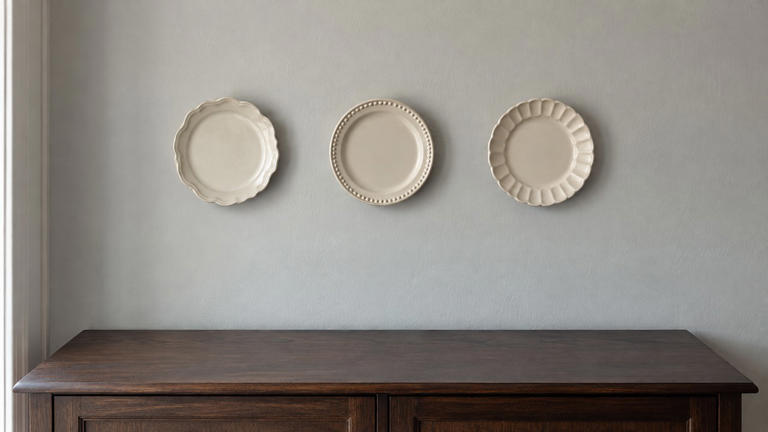 6 plate wall ideas to give a blank wall more character
