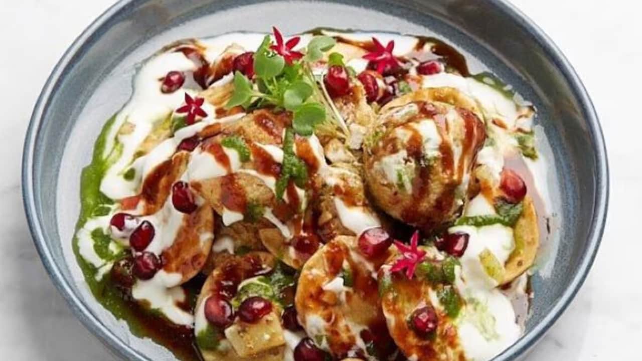 This air-fried sweet potato chaat is a must-try during Navratri fasting