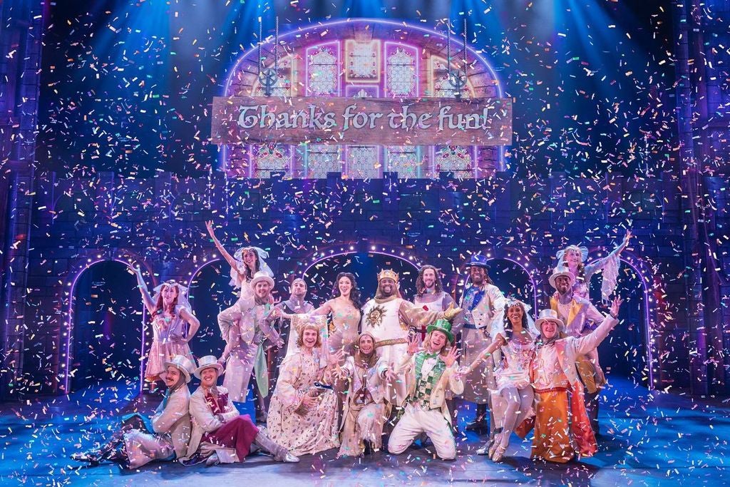 Theater review: 'Spamalot' brings a ridiculous but entertaining musical ...