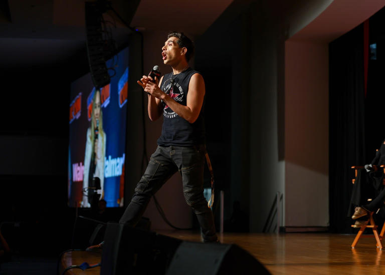 Helluva Boss star Brandon Rogers erupts at heckler during Comic Con ...