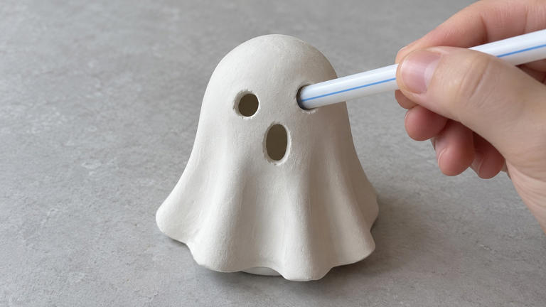 How to make a clay ghost tea light holder for Halloween