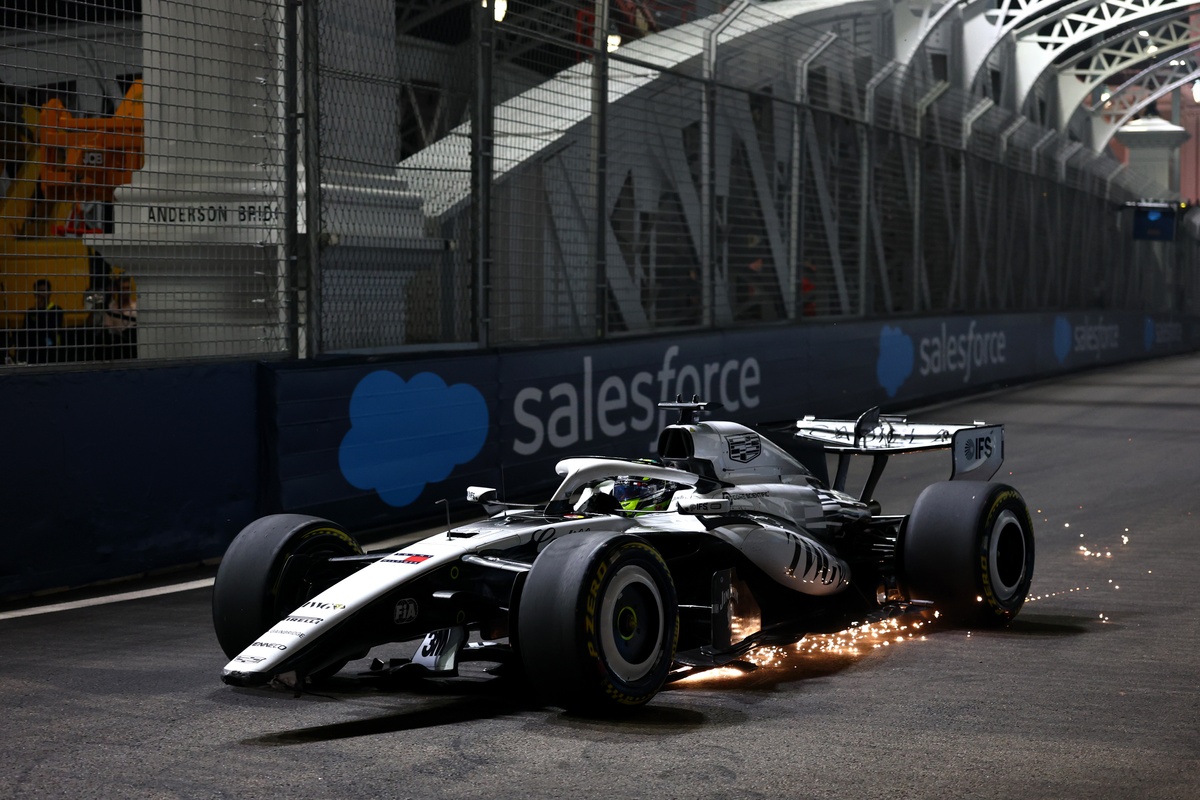 Singapore sprint qualifying chaos leaves F1 teams furious