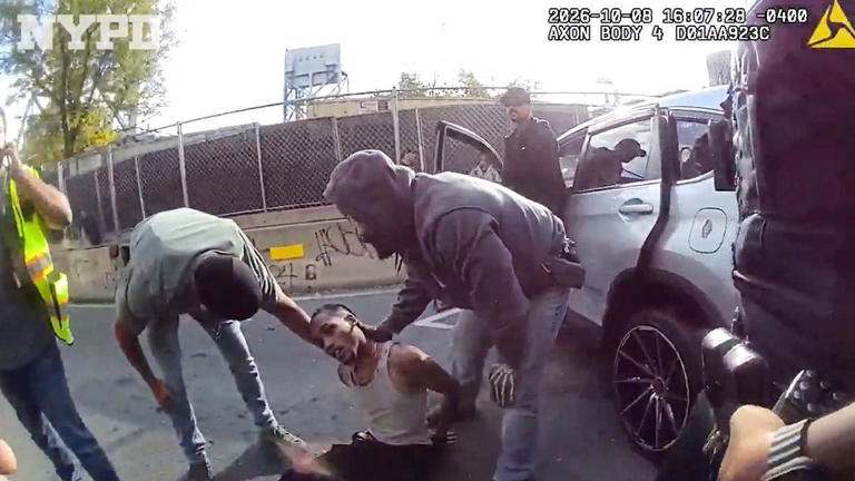 Federal judge blocks deportation of Dominican illegal immigrant shot by ...