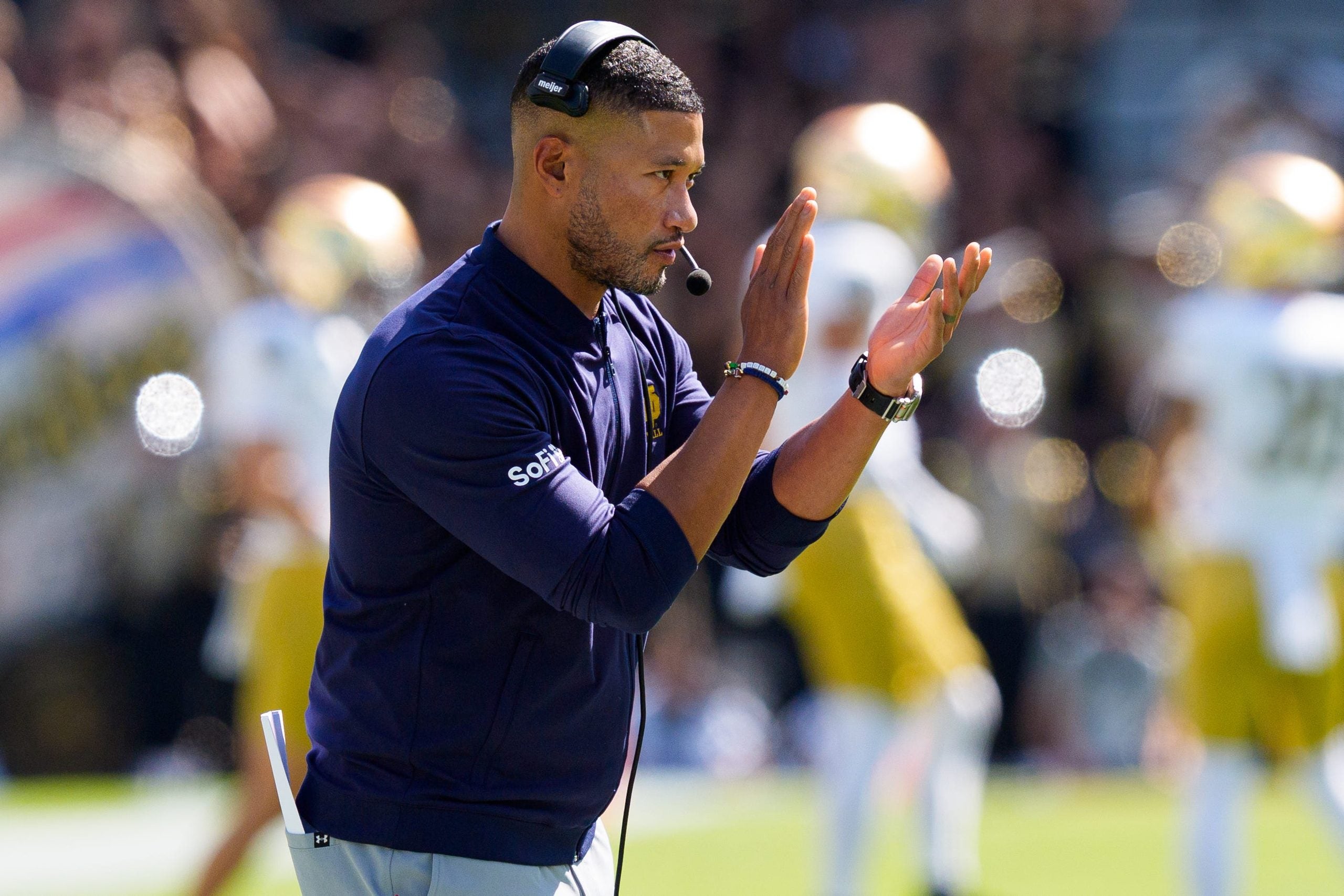 Notre Dame football looks set to take a swing at a unique recruiting ...