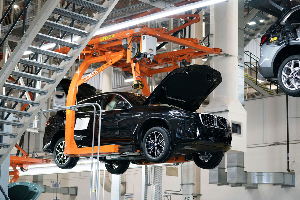 Fact focus: Trump says tariffs have brought more US auto factories. His ...
