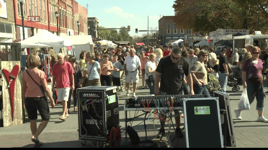 Annual Madison County Covered Bridge Festival returns to Winterset this ...
