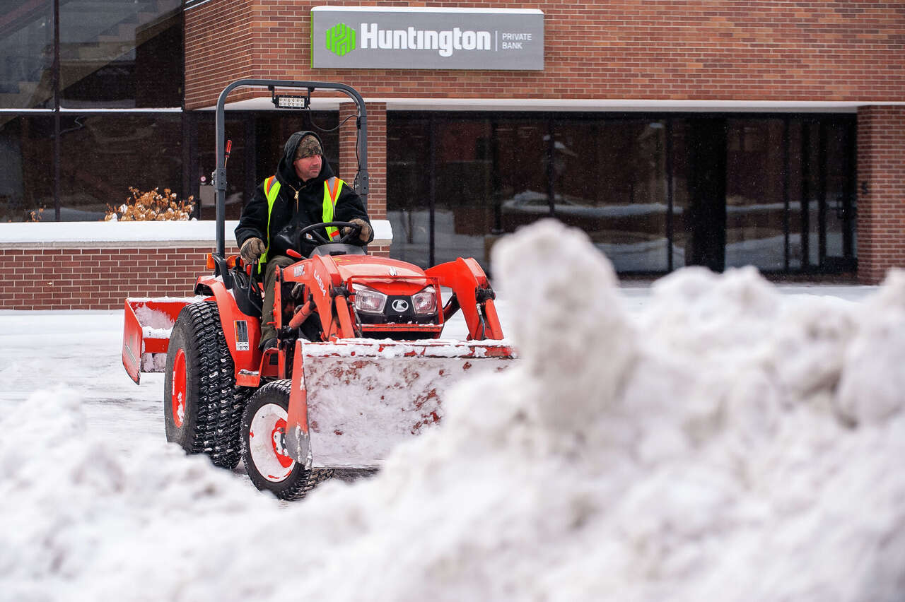 Midland urges residents to check mailbox posts before winter
