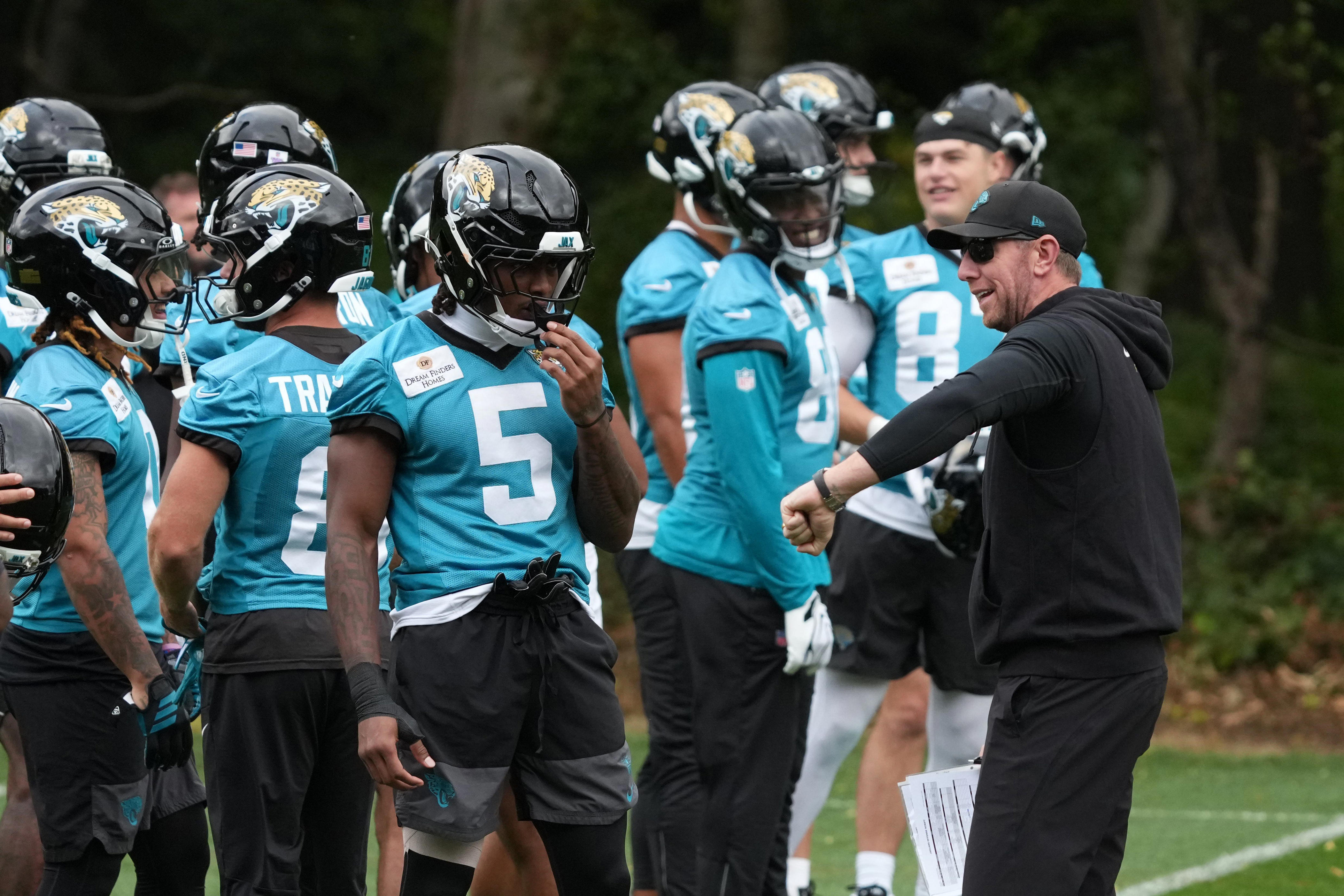 Jaguars coach Liam Coen: Help is on the way for a long snapper