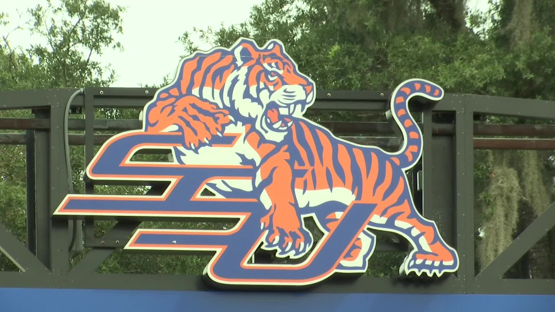 New SSU fieldhouse aims to boost training, recruiting
