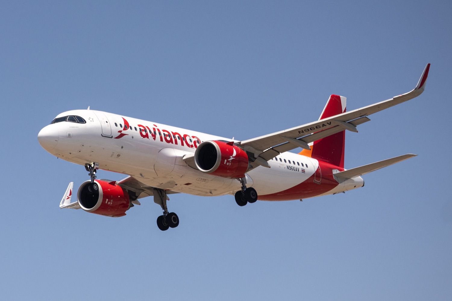 8 hospitalized, including flight attendant, after bad turbulence forces ...
