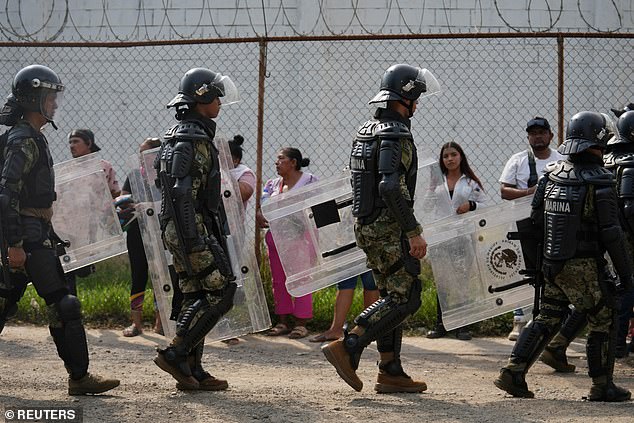 Ten killed in Mexican prison riot