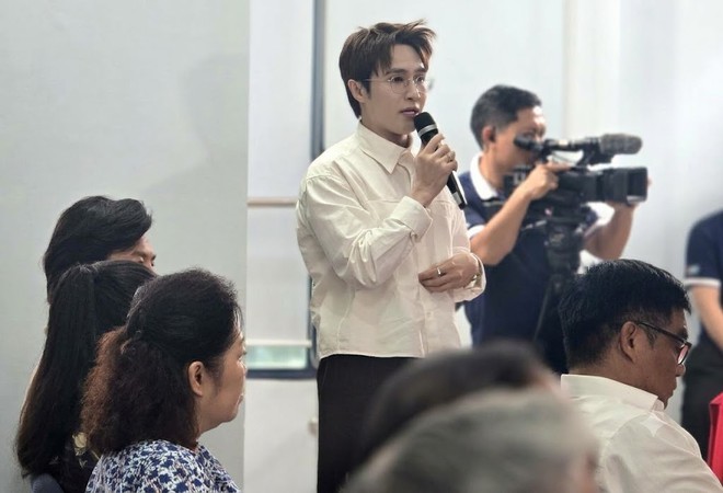 Tư duy sáng tác phải từ 'dạy bảo' sang đồng cảm, đối thoại với người trẻ