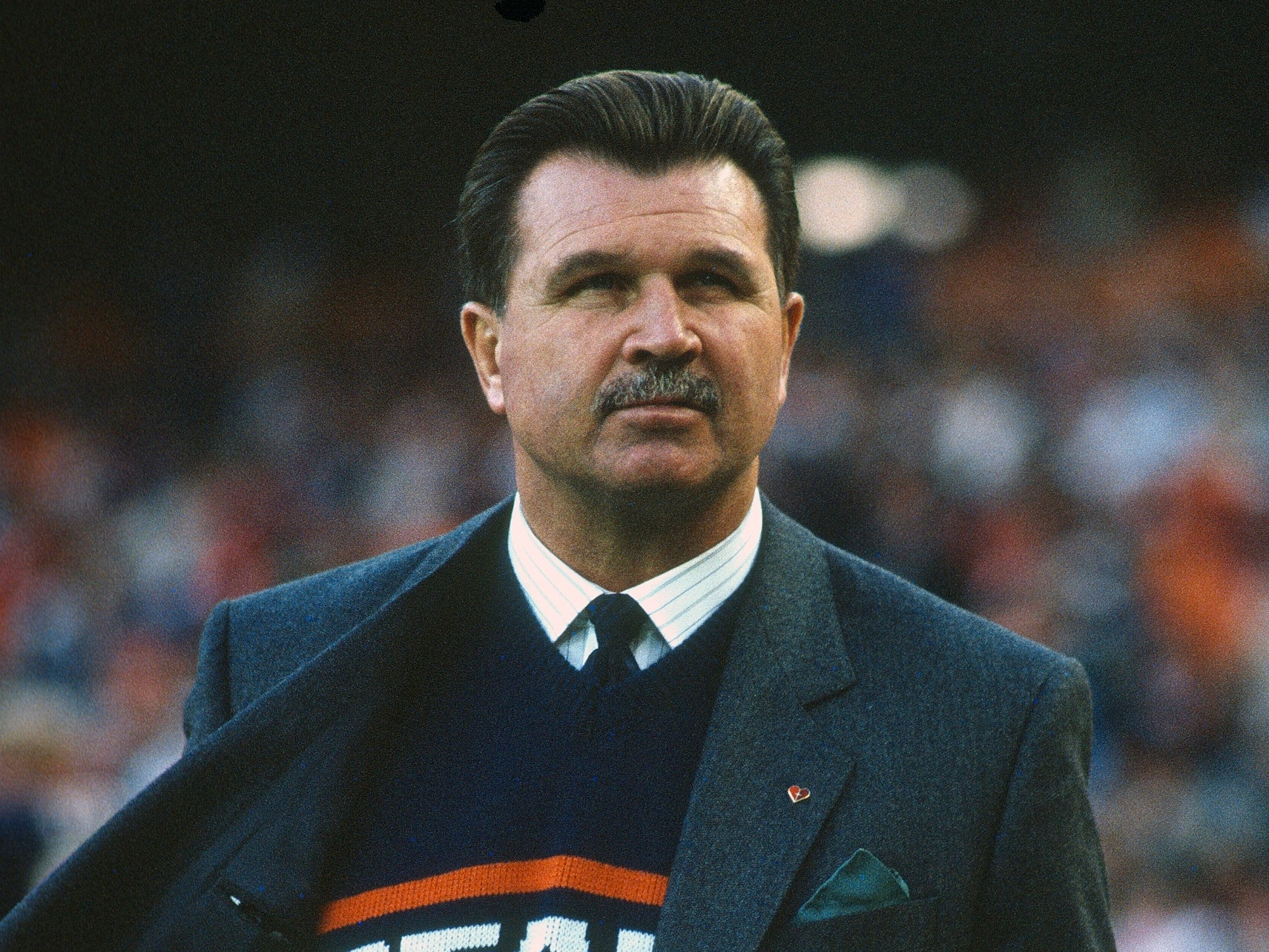 Mike Ditka, legendary NFL player and coach, dies at 86