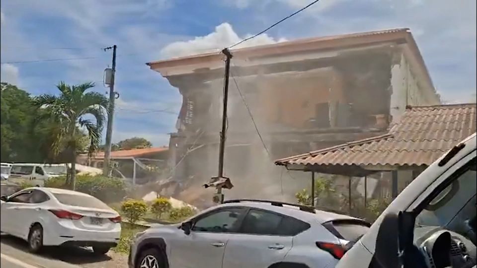 New video shows people pouring into the streets as a powerful quake ...