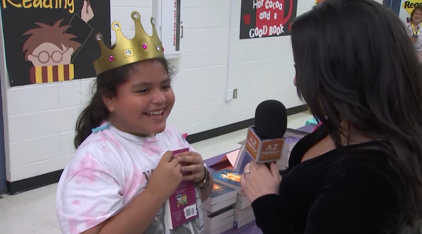 Phoenix third grader gets 500,000th book from Delivering Dreams of Arizona